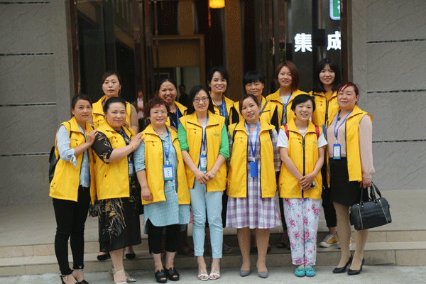 天然居硅藻泥第22期營銷培訓(xùn)圓滿結(jié)業(yè) 天然居硅藻泥第22期營銷培訓(xùn)圓滿結(jié)業(yè)